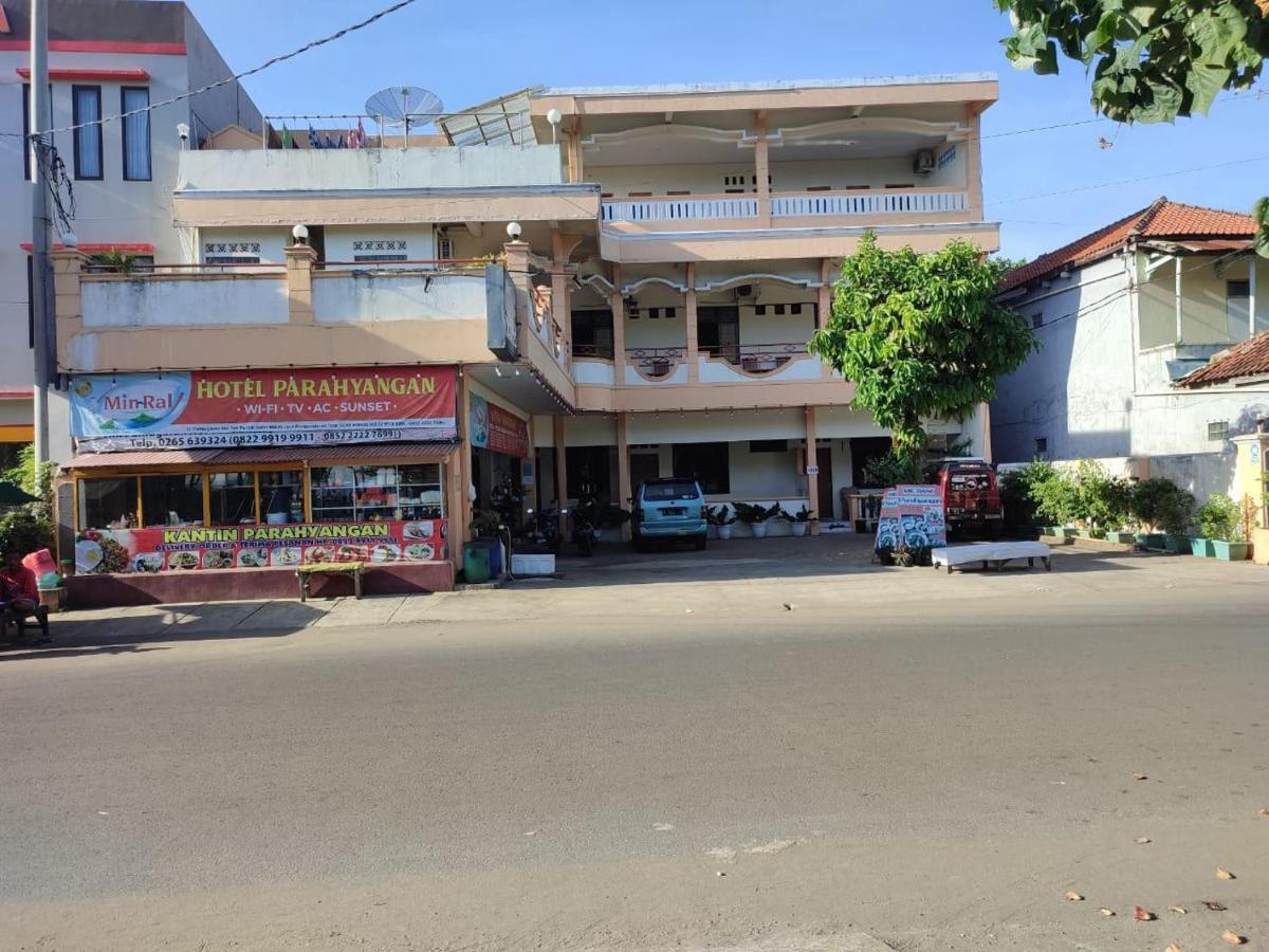 Hotel Parahyangan Pangandaran Exterior photo